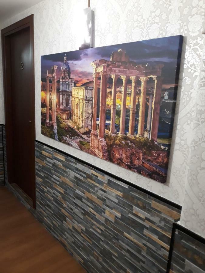 Renting Rooms Rome Bagian luar foto