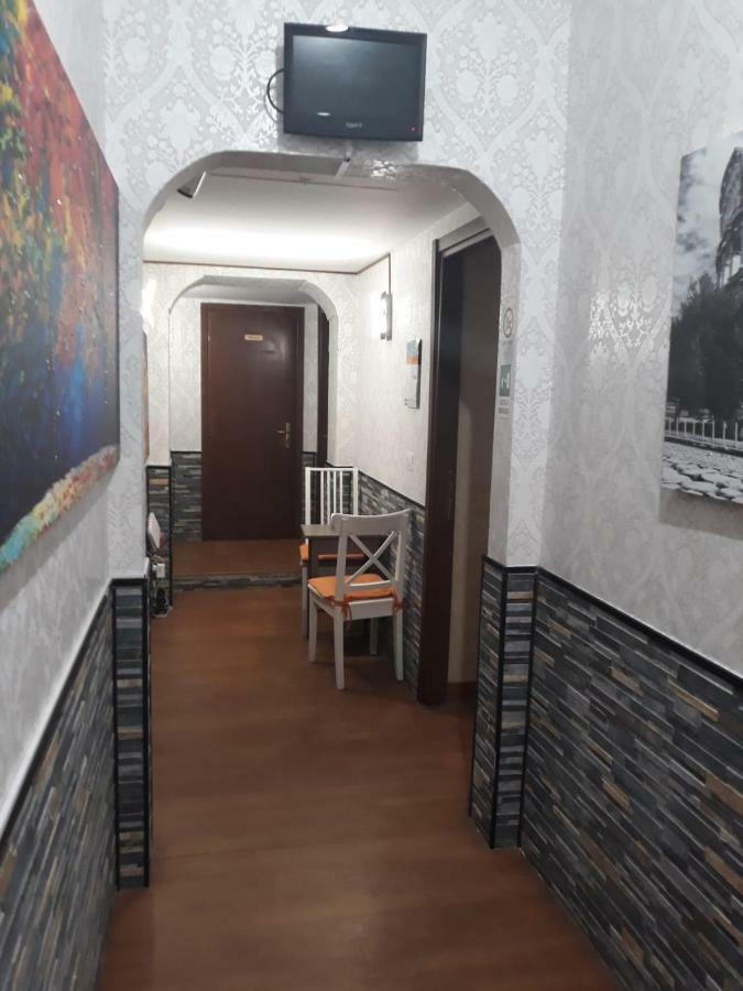 Renting Rooms Rome Bagian luar foto