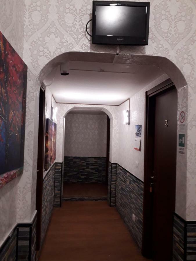 Renting Rooms Rome Bagian luar foto