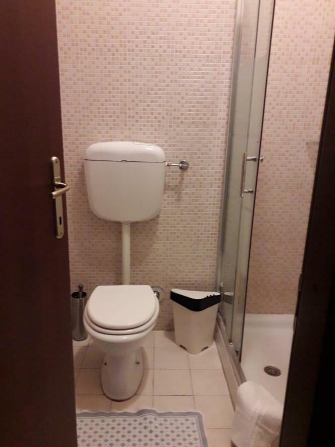 Renting Rooms Rome Bagian luar foto