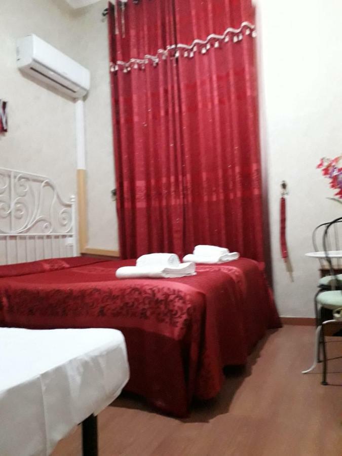Renting Rooms Rome Bagian luar foto