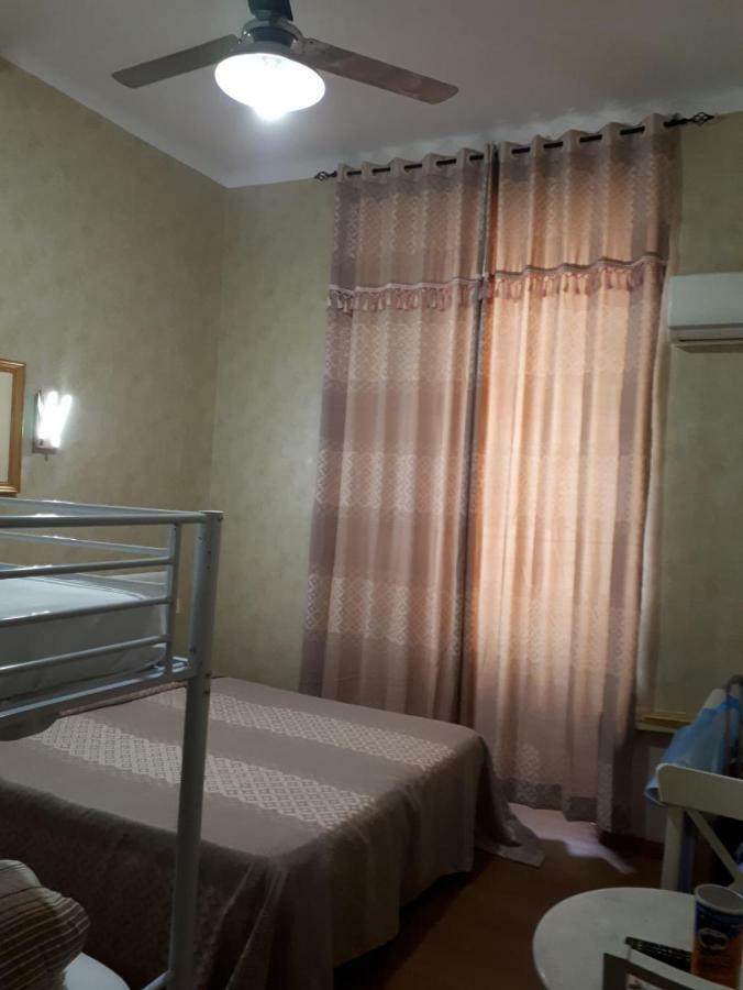 Renting Rooms Rome Bagian luar foto