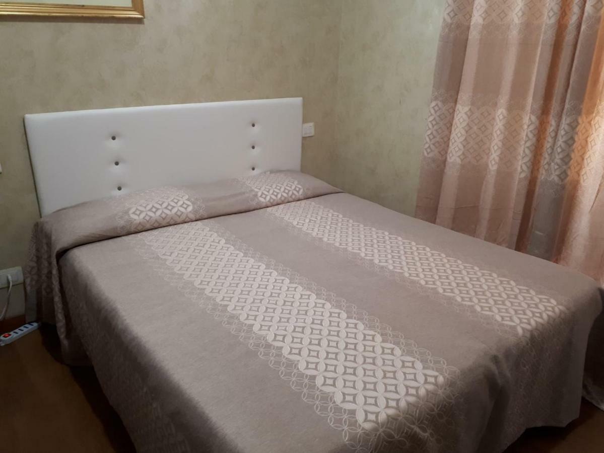 Renting Rooms Rome Bagian luar foto