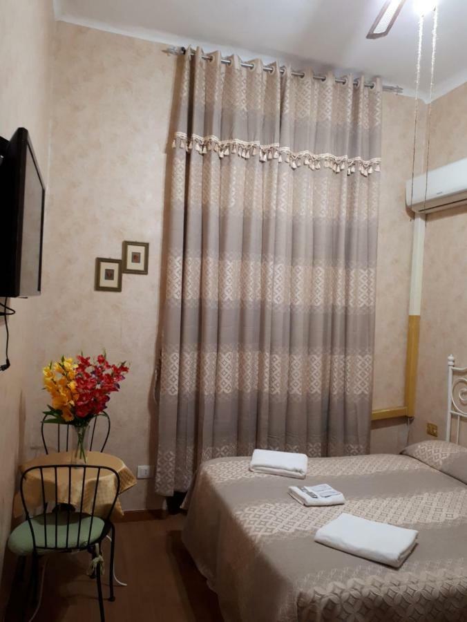 Renting Rooms Rome Bagian luar foto